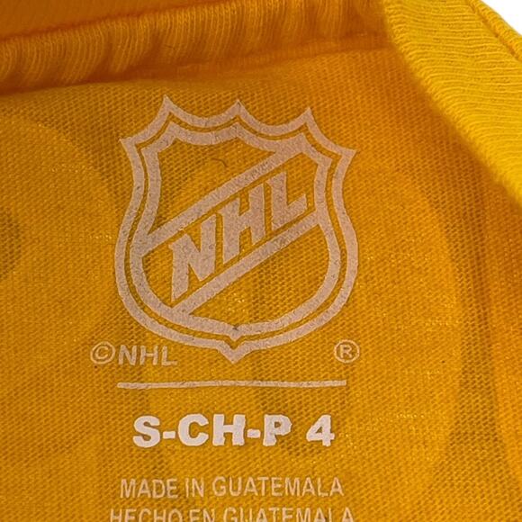 NHL Nashville Predators Roman Josi #59 Captain Kids T-Shirt Gold Small (4) NWT - Picture 2 of 6